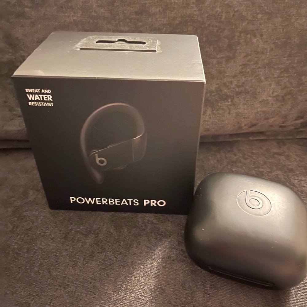 Beats Powerbeats Pro Wireless Earbuds